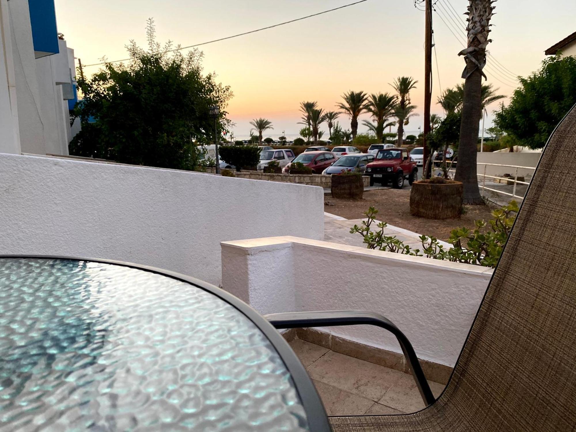 Justsmile - Seaview Maisonette In Latchi Polis Exterior photo